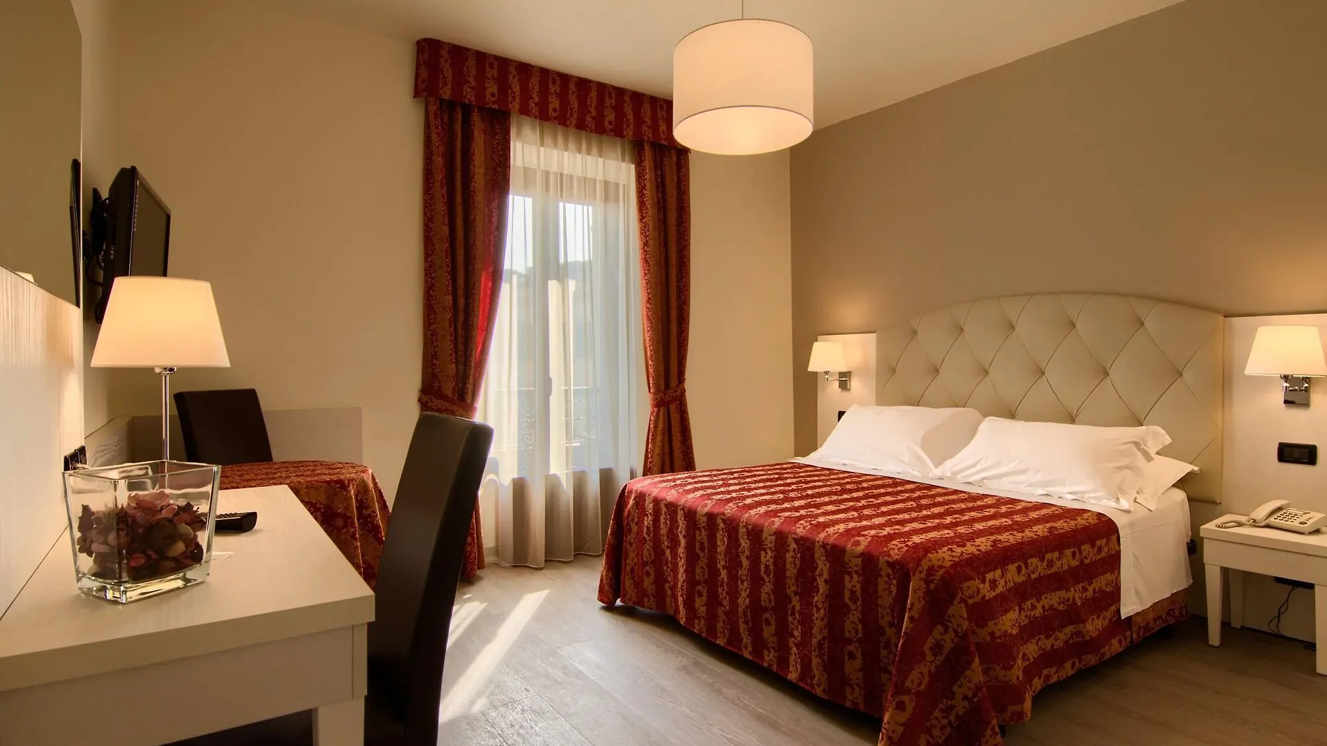 ***  Hotel Eden Salo Italy