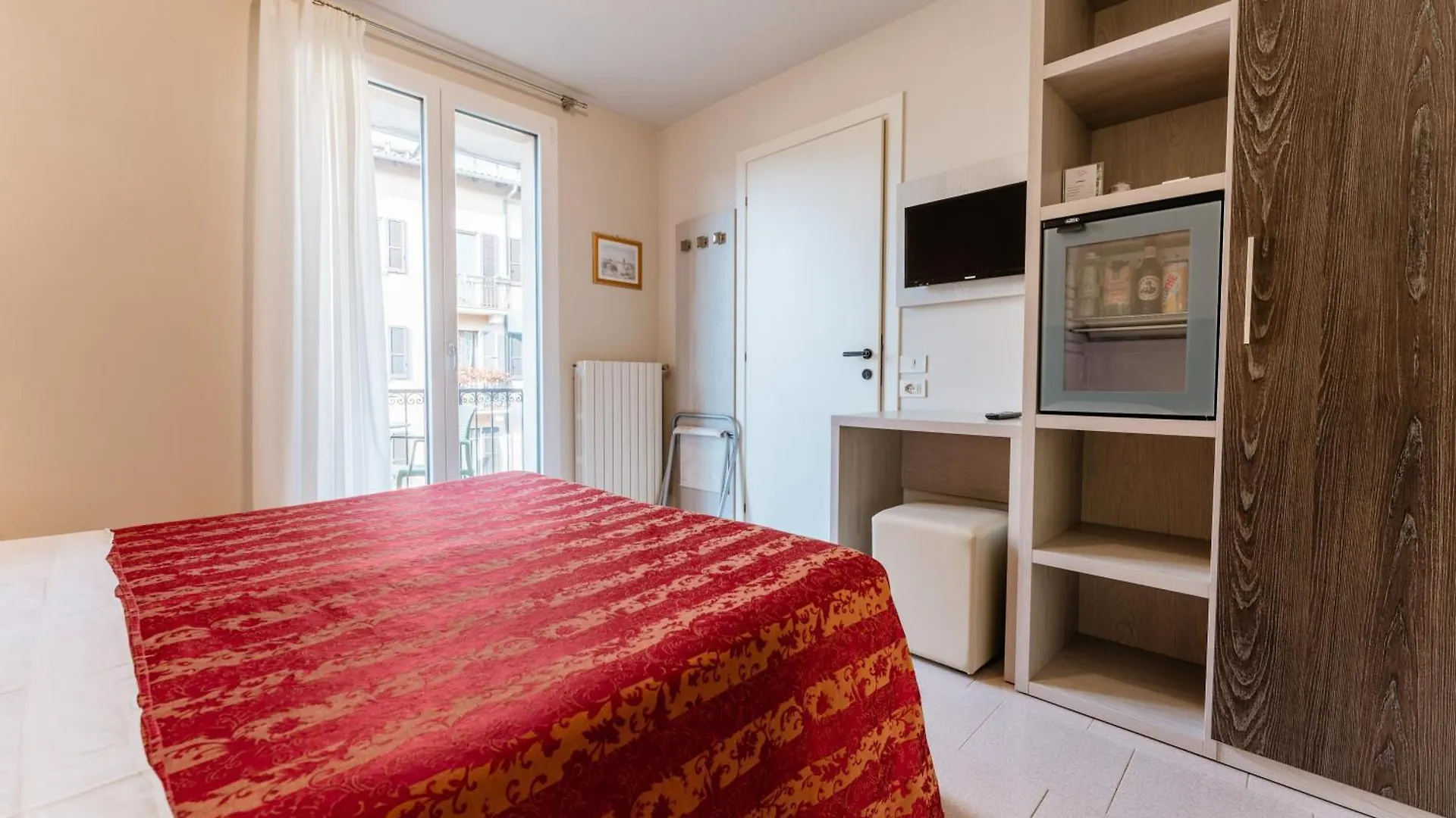 ***  Hotel Eden Salo Italy