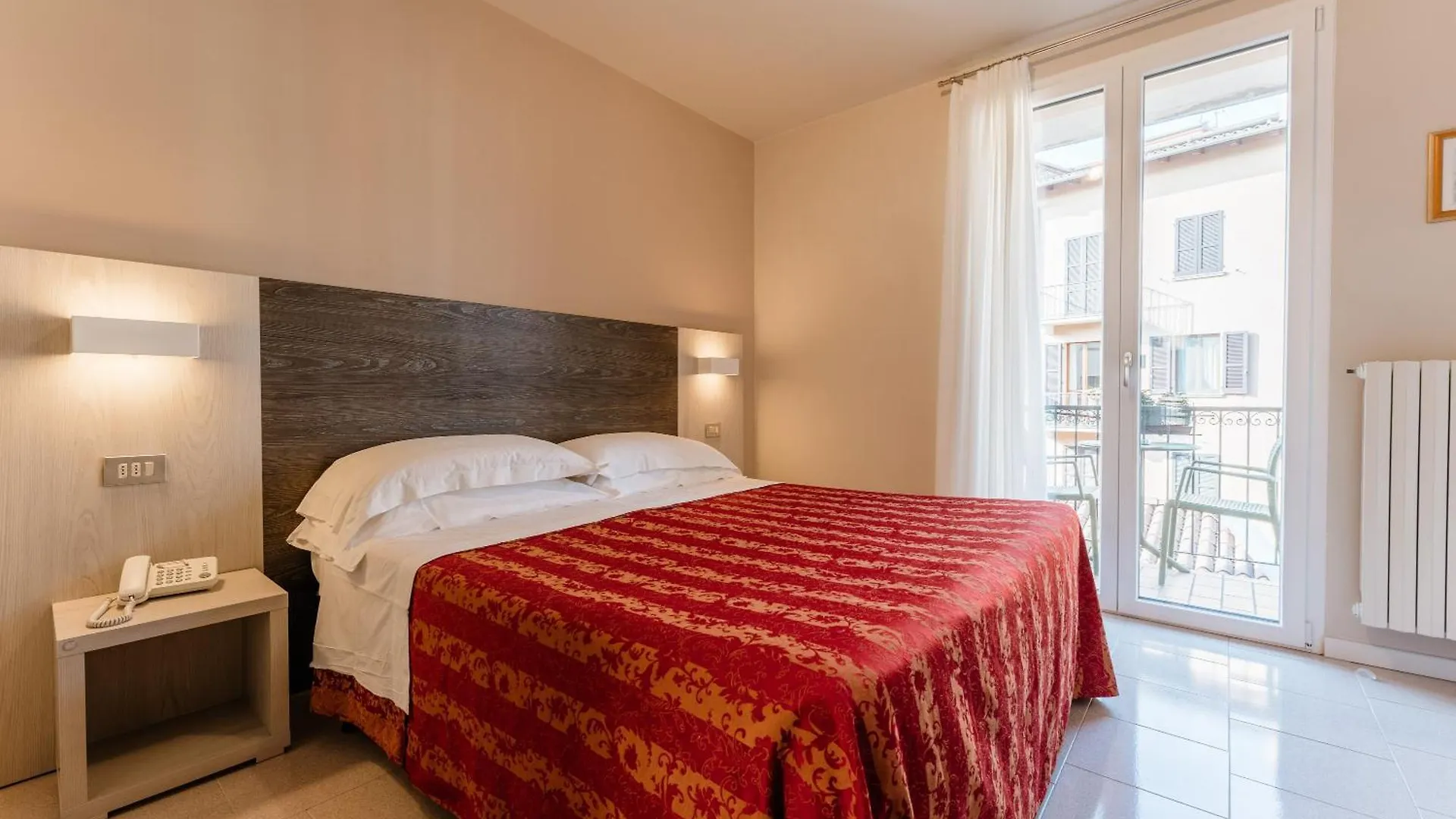 Hotel Eden Salò 3*,  Olaszország