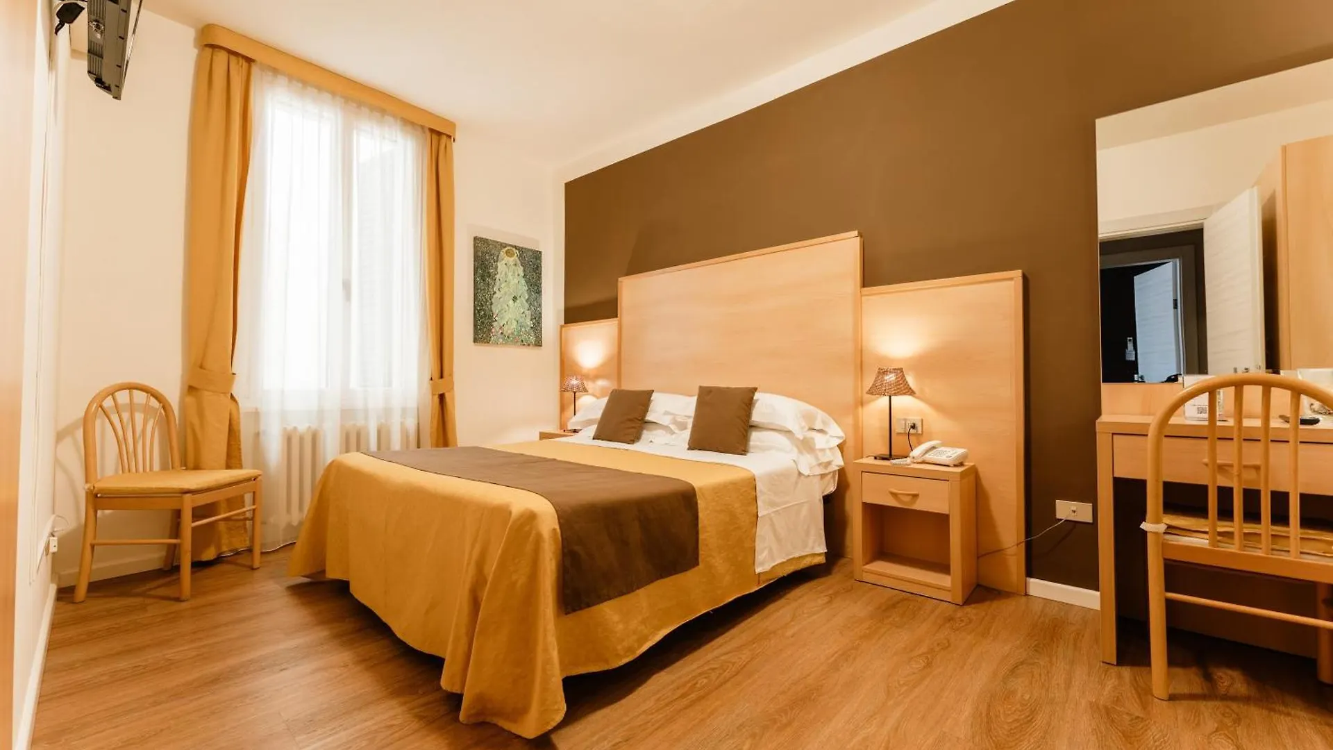 Hotel Eden Salo